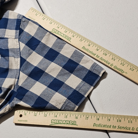 Carhartt Blue Plaid Button Down Short Sleeve Shirt Men’s Size Medium Loose Fit - Picture 6 of 8